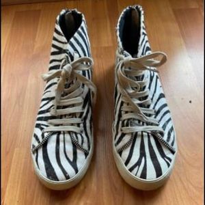 Women’s Zebra Print Shoes